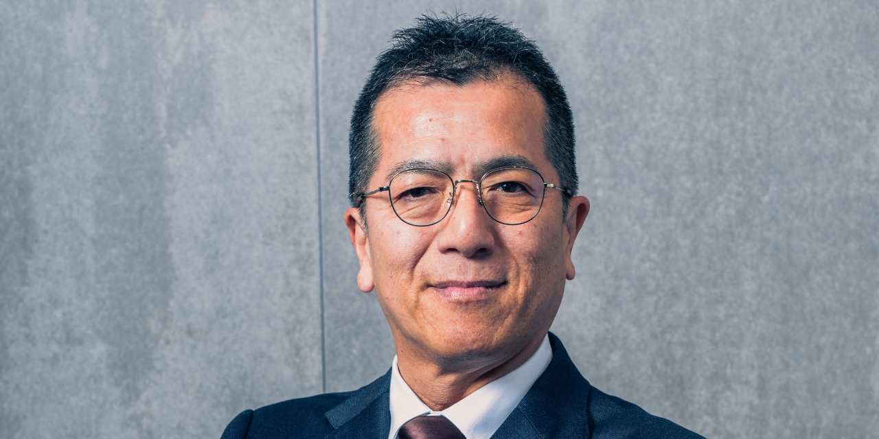 新谷 充弘